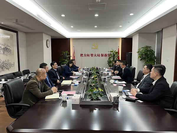 王思軍會(huì)見中建二局核電公司董事長(zhǎng)劉天軍